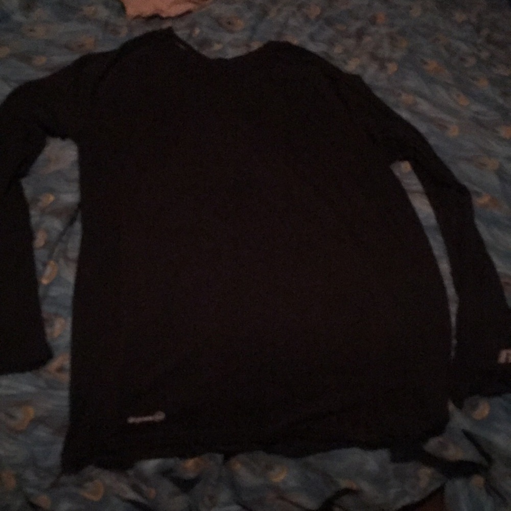 All back long sleeve shirt
